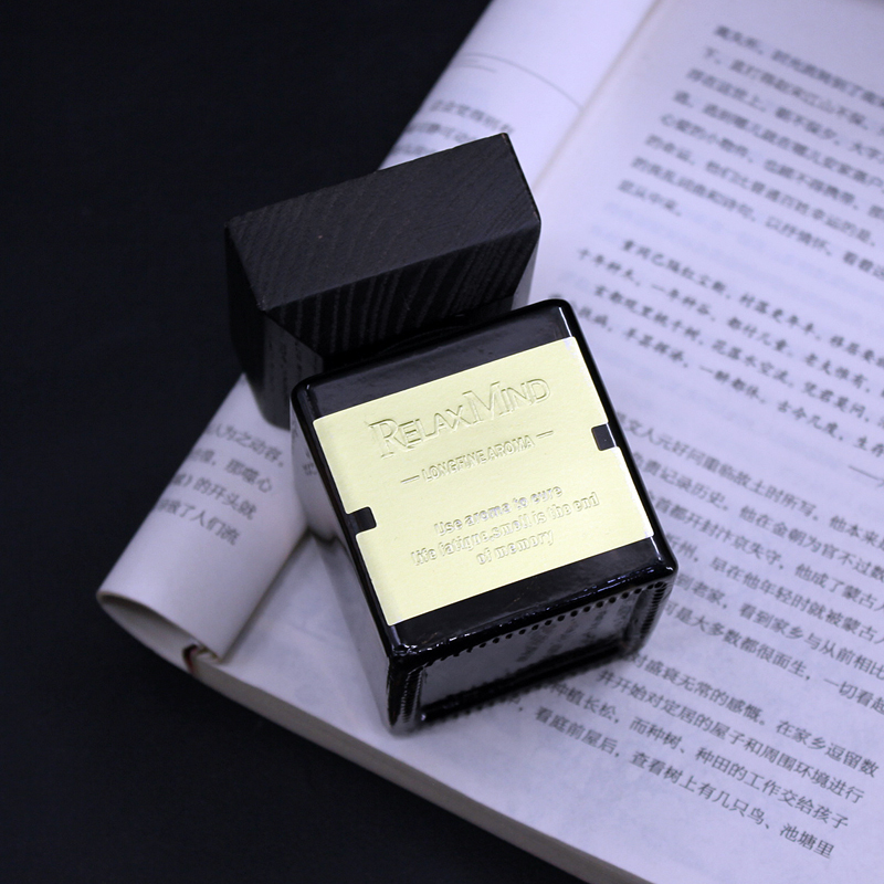 Business Gift Box with Coffee Cup Multiple Fragrance Options and Umbrella T12-01 - Image 4