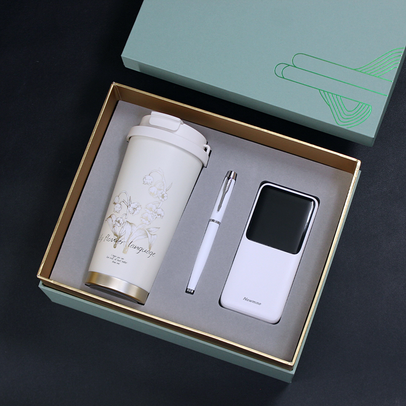 Elegant Corporate Kit Cup Pen and Portable Power Bank Gift T12-02
