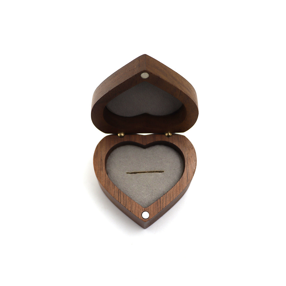 Wholesale in-Stock Walnut Wood Jewelry Gift Packaging Heart-Shaped Ring Boxes T1-19 - Image 4